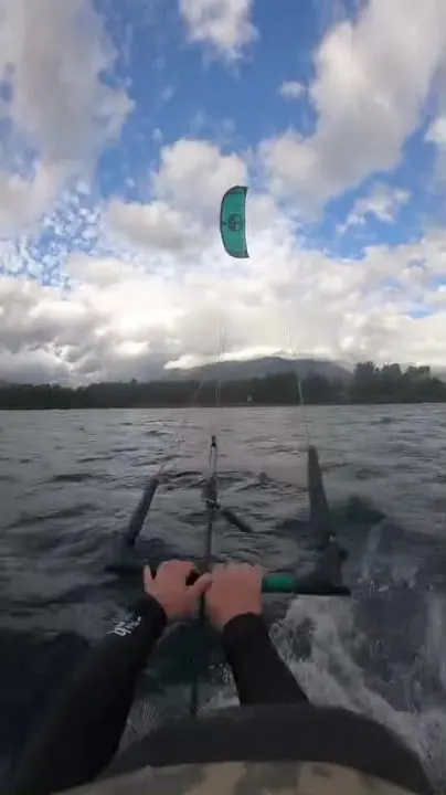 Kitesurf Ensenada, Lake Llanquihue · east shore